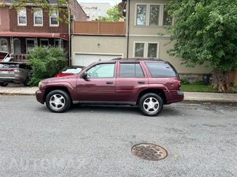 2007 Chevrolet TrailBlazer LS - miniatura 2