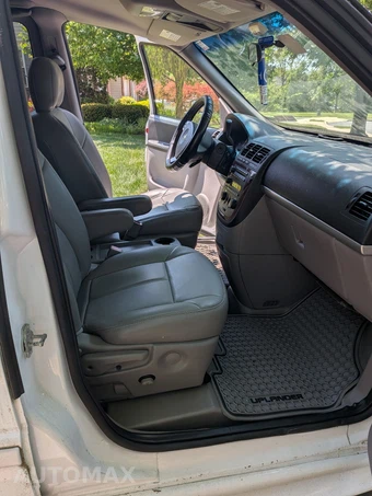 2007 Chevrolet Uplander LT Minivan 2LT 121.1" WB - miniatura 5
