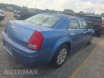 2007 Chrysler 300 Touring – miniatura 4