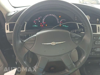 2007 Chrysler Pacifica Touring 116.3" WB - miniatura 10