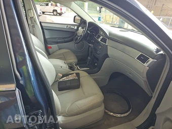 2007 Chrysler Pacifica Touring 116.3" WB - miniatura 8