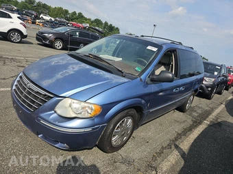 2007 Chrysler Town & Country Limited 119.3" WB