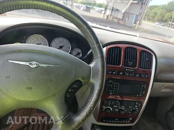 2007 Chrysler Town & Country Limited 119.3" WB - miniatura 11