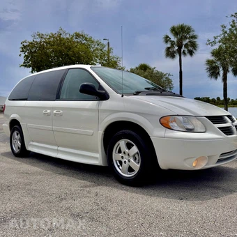 2007 Dodge Grand Caravan SXT Minivan 119.3" WB - miniatura 10