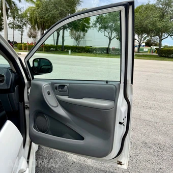 2007 Dodge Grand Caravan SXT Minivan 119.3" WB - miniatura 39