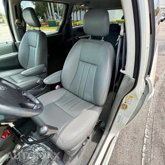 2007 Dodge Grand Caravan SXT Minivan 119.3" WB - miniatura 45