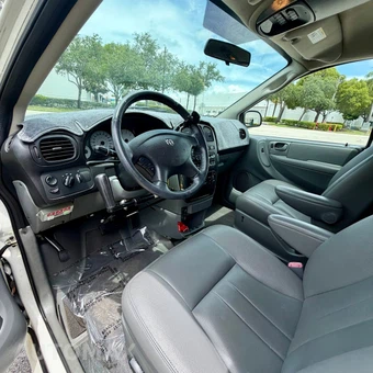 2007 Dodge Grand Caravan SXT Minivan 119.3" WB - miniatura 46