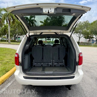 2007 Dodge Grand Caravan SXT Minivan 119.3" WB - miniatura 81