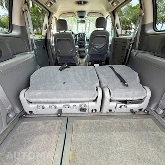 2007 Dodge Grand Caravan SXT Minivan 119.3" WB - miniatura 89