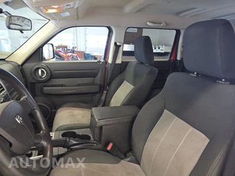 2007 Dodge Nitro SXT – miniatura 7