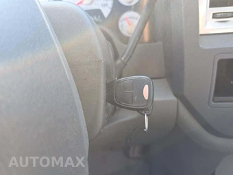 2007 Dodge Ram 1500 SLT Crew Cab Medium Bed – miniatura 8