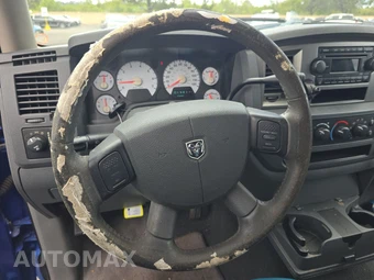 2007 Dodge Ram 1500 SLT Crew Cab Medium Bed – miniatura 10
