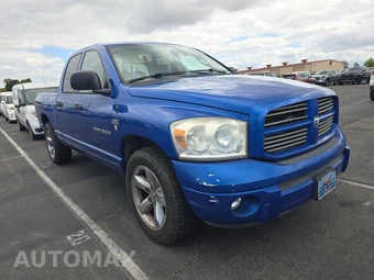 2007 Dodge Ram 1500 SLT Crew Cab Medium Bed – miniatura 3