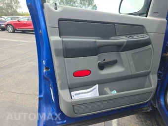 2007 Dodge Ram 1500 SLT Crew Cab Medium Bed – miniatura 9