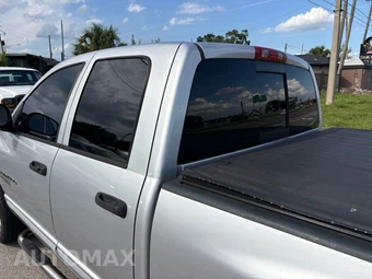 2007 Dodge Ram 1500 SLT Crew Cab Medium Bed - miniatura 12