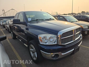 2007 Dodge Ram 1500 SLT Crew Cab Medium Bed - miniatura 3