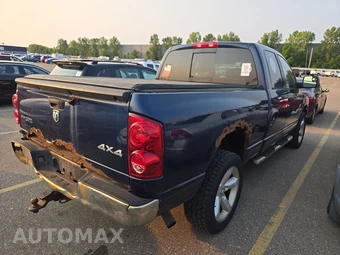 2007 Dodge Ram 1500 SLT Crew Cab Medium Bed - miniatura 4