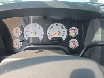 2007 Dodge Ram 1500 SLT Crew Cab Medium Bed – miniatura 12