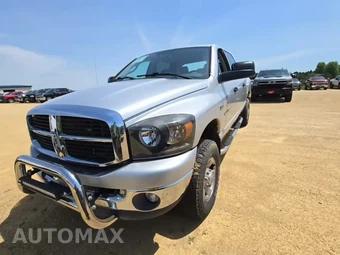 2007 Dodge Ram 1500 SLT Extended Crew Cab Medium Bed