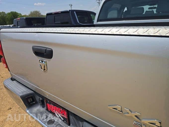 2007 Dodge Ram 1500 SLT Extended Crew Cab Medium Bed – miniatura 31