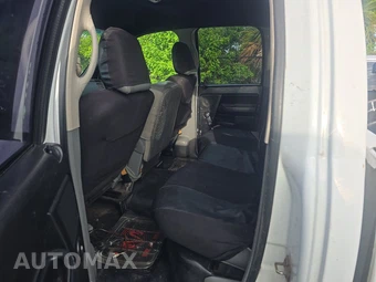 2007 Dodge Ram 1500 ST Crew Cab Medium Bed – miniatura 13