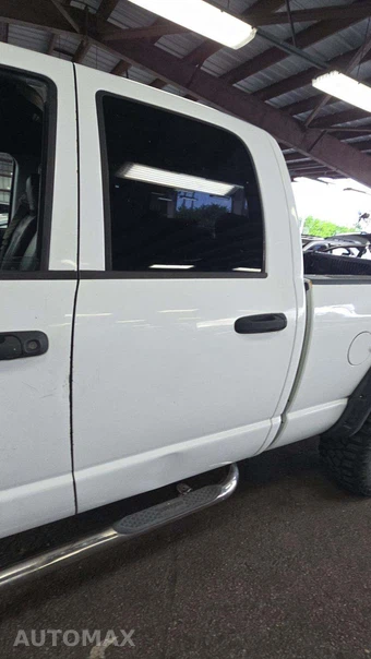 2007 Dodge Ram 1500 ST Crew Cab Medium Bed – miniatura 34