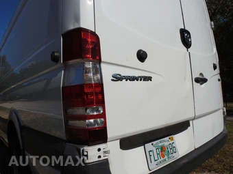 2007 Dodge Sprinter 3500 Cargo Van DRW High Roof 170.0" WB - miniatura 16