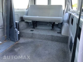 2007 Ford E-150 Wagon XL 138.0" WB - miniatura 16