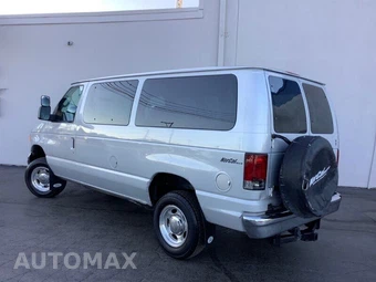 2007 Ford E-150 Wagon XL 138.0" WB - miniatura 4