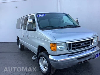 2007 Ford E-150 Wagon XL 138.0" WB - miniatura 8