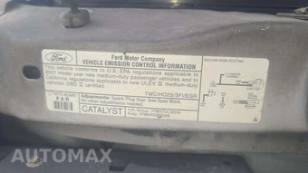 2007 Ford E-250 Commercial Cargo Van 138.0" WB – miniatura 17