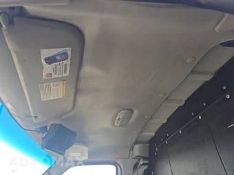 2007 Ford E-250 Commercial Cargo Van 138.0" WB – miniatura 19