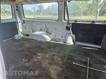 2007 Ford E-250 Recreational Van 138.0" WB - miniatura 9