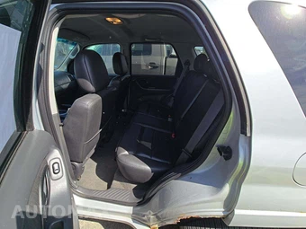 2007 Ford Escape XLT – miniatura 13