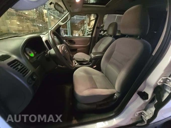 2007 Ford Escape XLT – miniatura 3