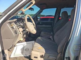 2007 Ford Expedition XLT - miniatura 7