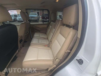 2007 Ford Explorer Eddie Bauer – miniatura 10