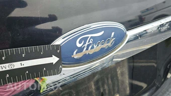 2007 Ford Explorer Eddie Bauer – miniatura 48