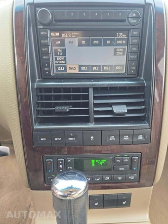 2007 Ford Explorer Limited – miniatura 10