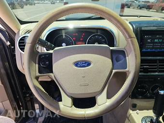 2007 Ford Explorer XLT – miniatura 10