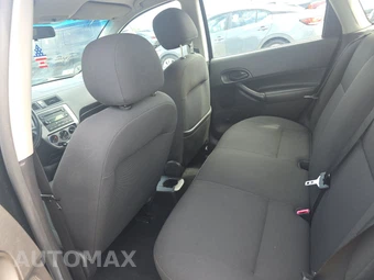 2007 Ford Focus S Hatchback – miniatura 13