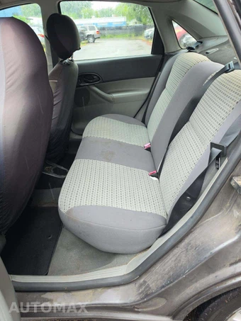 2007 Ford Focus S Sedan – miniatura 10