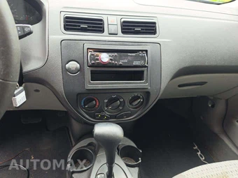 2007 Ford Focus S Sedan – miniatura 7