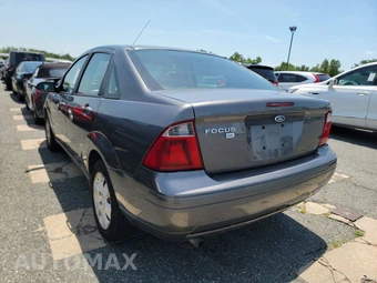 2007 Ford Focus SE Sedan – miniatura 6