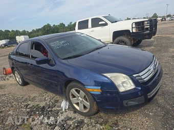 2007 Ford Fusion SE – miniatura 3