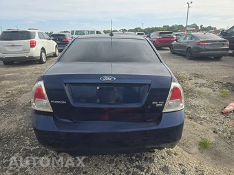2007 Ford Fusion SE – miniatura 5