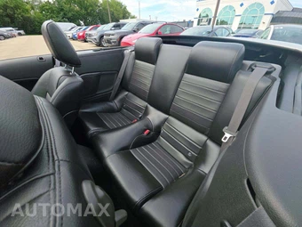 2007 Ford Mustang GT Deluxe Convertible - miniatura 13