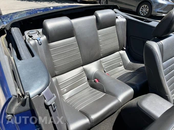 2007 Ford Mustang GT Deluxe Convertible - miniatura 11