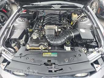 2007 Ford Mustang GT Deluxe Coupe - miniatura 15