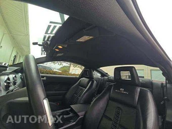 2007 Ford Mustang GT Deluxe Coupe – miniatura 12